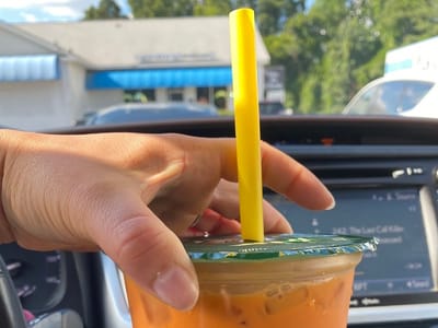 LOL Bubble Tea & Coffee