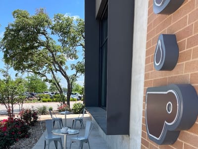 Lola Savannah Coffee Lounge - Cedar Park