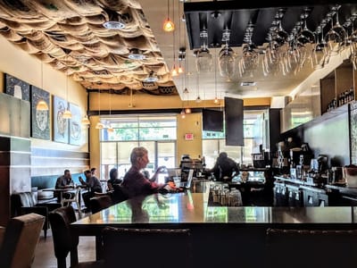 Lola Savannah Coffee Lounge - Westlake