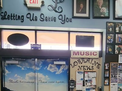 Lorraine's Coffee House & Music