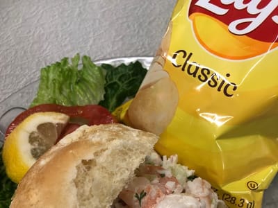 Los Banos Downtown Fountain and Gifts