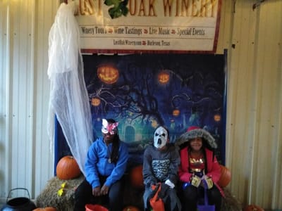 Lost Oak Tasting room