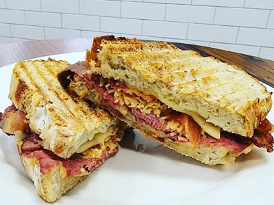 Love Oak Cafe & Fro-Yo