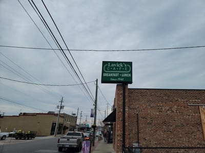 Lovick's Cafe