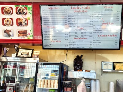 Lucky Cafe