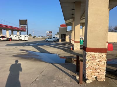 Lucky Truck Stop and Cafe