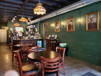 Ludlow Charlingtons Coffee Shop