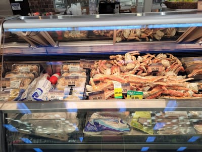 Lueken's Village Foods-South