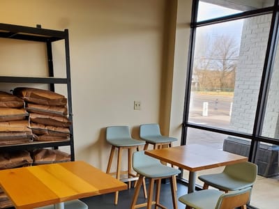 LuLu's Cafe & Bakery