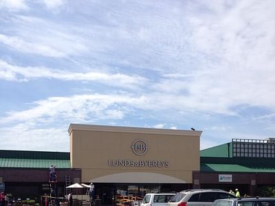 Lunds & Byerlys St. Cloud