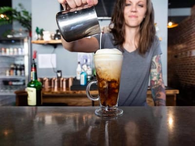 Lussi Brown Coffee Bar