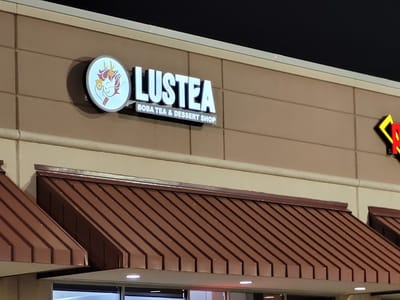 Lustea