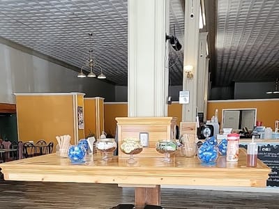 Luv's Coffee and Bistro