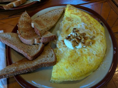 Lydia's Cafe of Wolfeboro