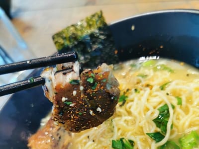 Mōtōneko Café & Izakaya