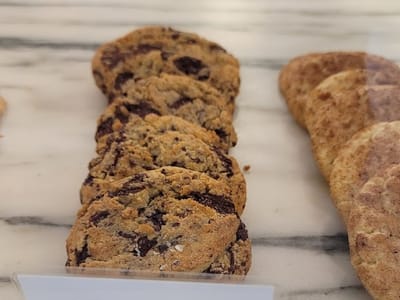 M.Y. Cakes and Pastries