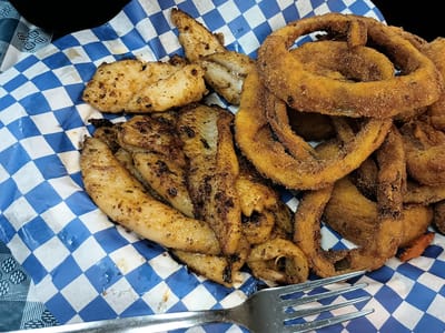 MacBe Seafood And Cafe