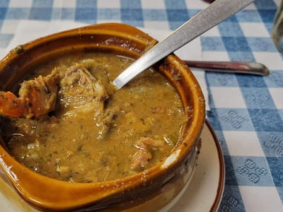 MacBe Seafood And Cafe