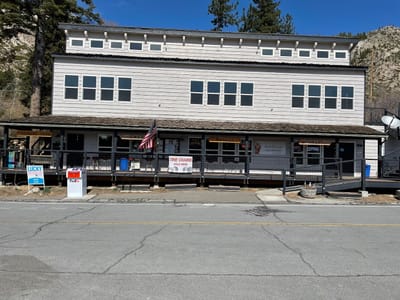 Mad Dog Cafe at Woodfords Station