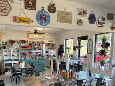 MadCity Crafts DIY Studio and Café