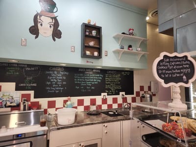 Maddy Hatter's Okie Doughkie Bakery