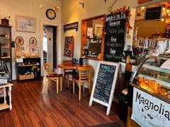 Magnolia Cafe'