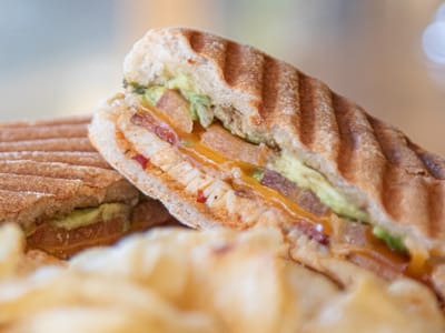 Magpie Cafe & Coffeehouse