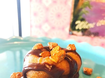 Mahalo's Coffee & Mini Donuts