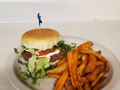 Maike's Bakery & Pizza