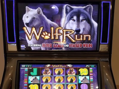 Mama Dean's Coffee Slots And Spirits