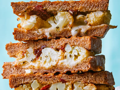 Mandelbrok's Cafe Restaurant