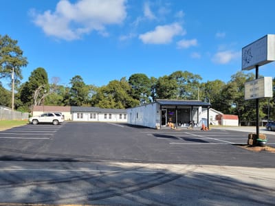 Maple Bakery & Coffee House