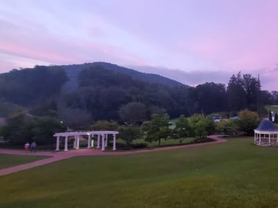 Martha's Market @ The Homestead