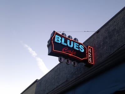 Marty's Blues Cafe'