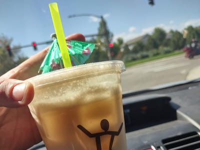 Maui Wowi Hawaiian Coffee and Smoothies