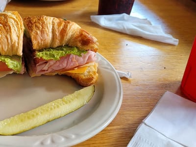 Max & Emily's Bakery Cafe