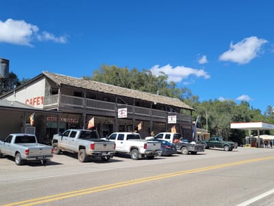 Mayhill Cafe & Hotel