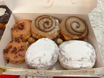 Maynard's Donuts & Coffee