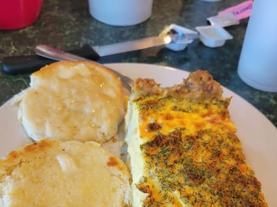 McCain's Bakery & Cafe