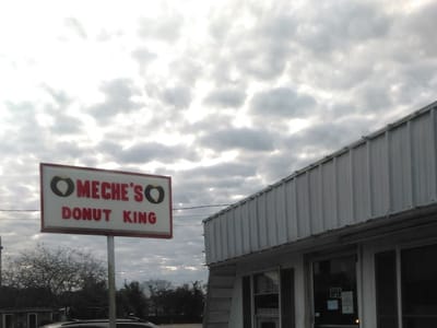 Meche's Donut King