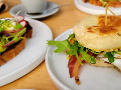 Melo Coffee & Kitchen