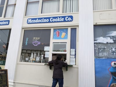 Mendocino Cookie Co & Zappa's Coffee