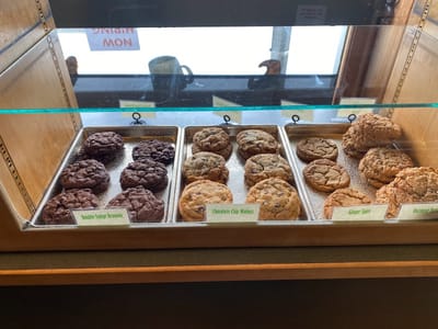 Mendocino Cookie Co & Zappa's Coffee
