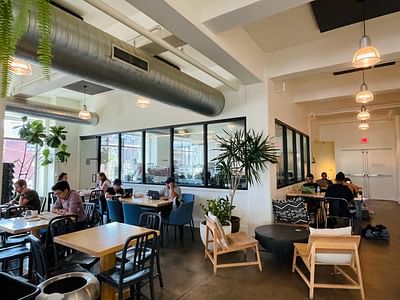 Messenger Coffee Co. + Ibis Bakery