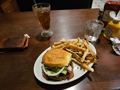 Michigan House Cafe and Brew Pub