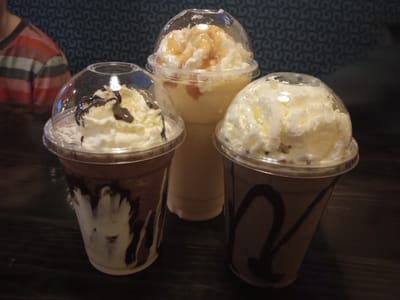 MiMi's Coffee House & Ice Cream