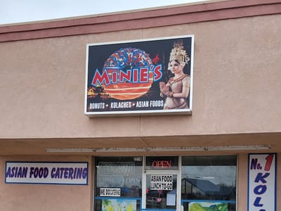 MINIE’s DONUTS / Cafe