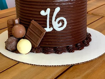 Miranda's Cake House and Cafe