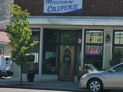 Misbehavin' Creperie