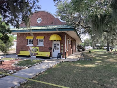 Mister Chris’ Coffee Gallery & Depot